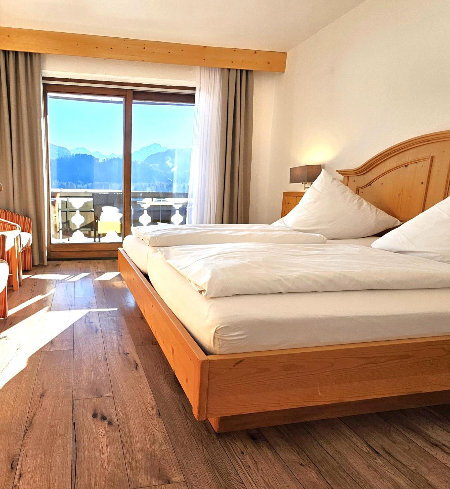 Hotel Cafe Fuggerhof Oberstdorf Exterior photo