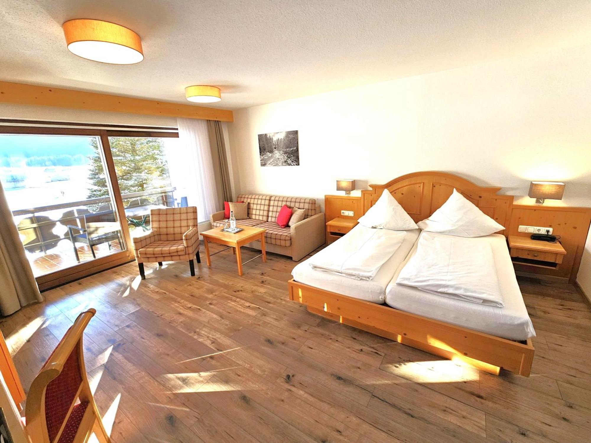 Hotel Cafe Fuggerhof Oberstdorf Exterior photo